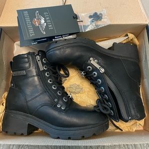 Harley Davidson authentic riding boots, worn twice, excellent condition